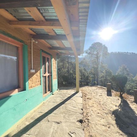 Joshi Cottage Binsar Ngoại thất bức ảnh