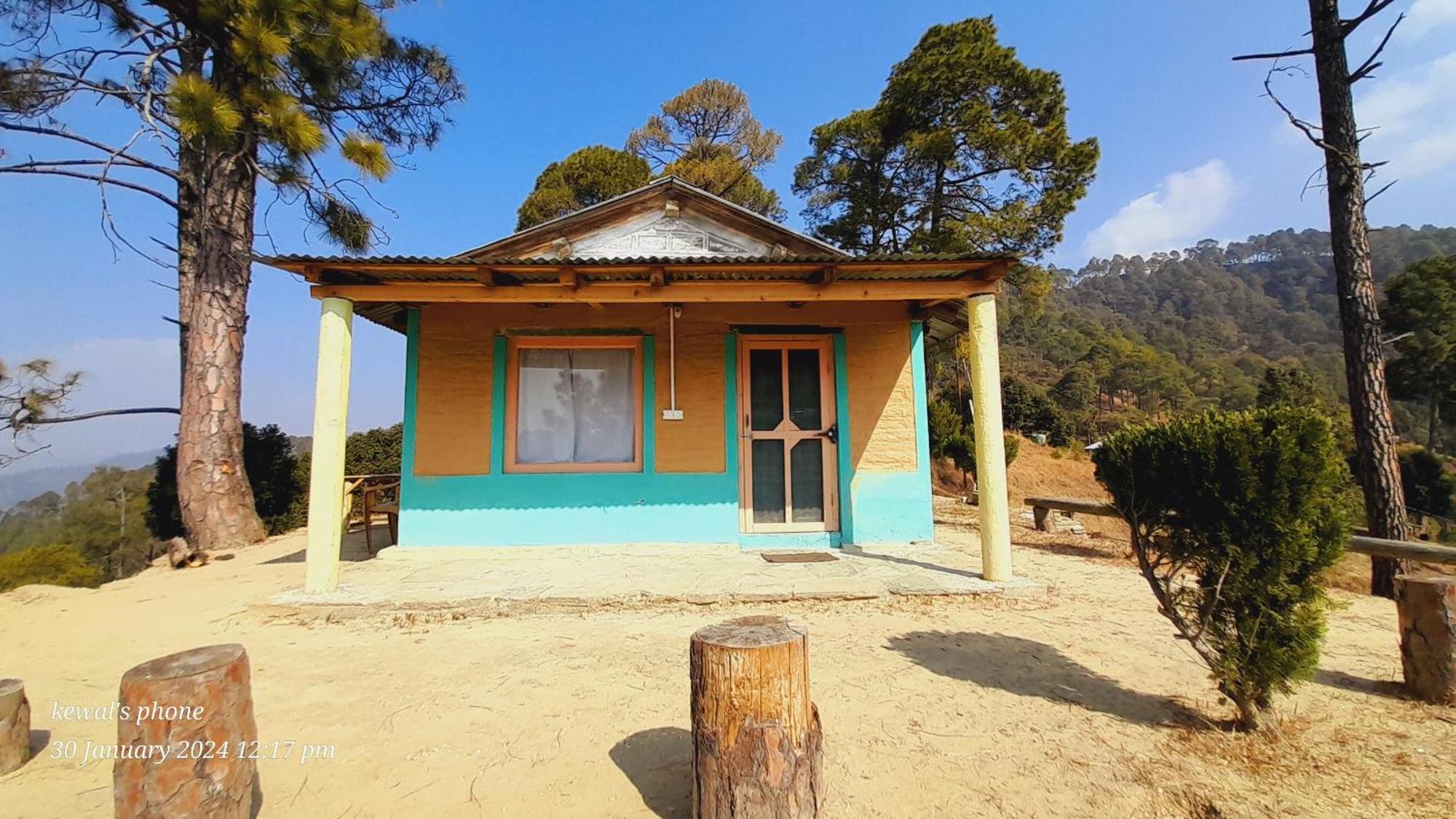 Joshi Cottage Binsar Ngoại thất bức ảnh