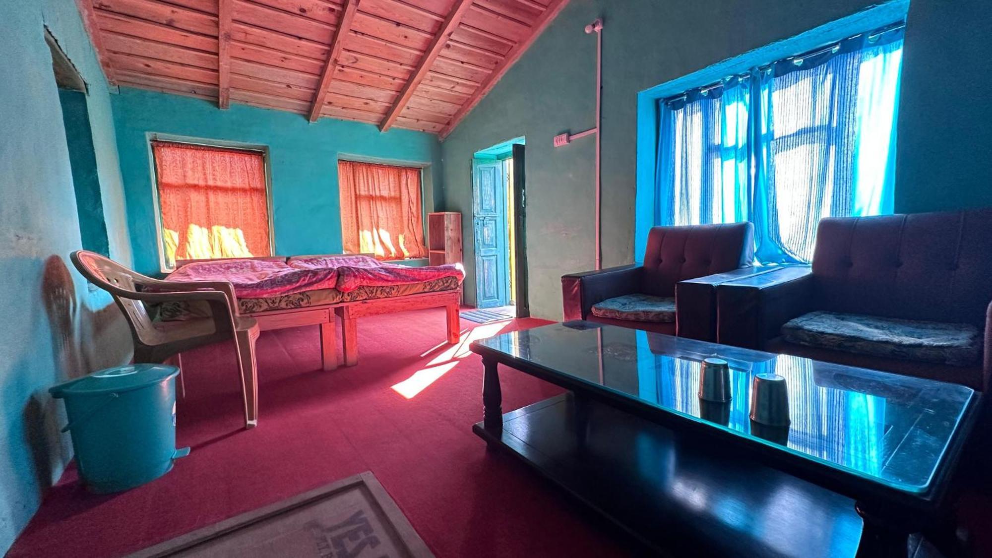 Joshi Cottage Binsar Ngoại thất bức ảnh