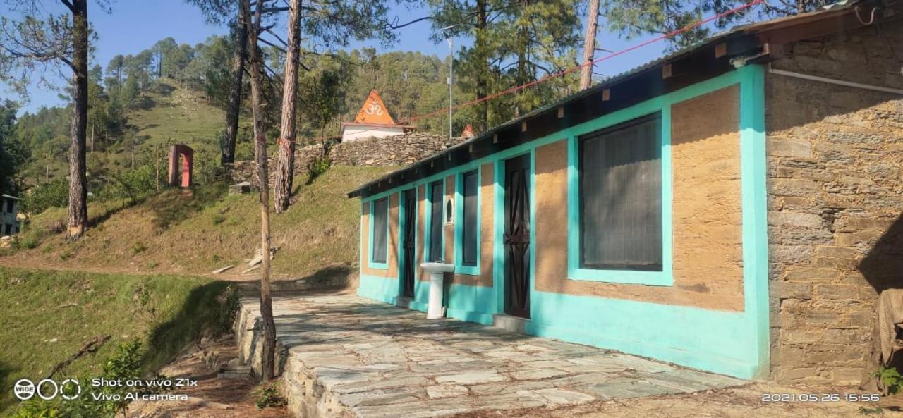 Joshi Cottage Binsar Ngoại thất bức ảnh